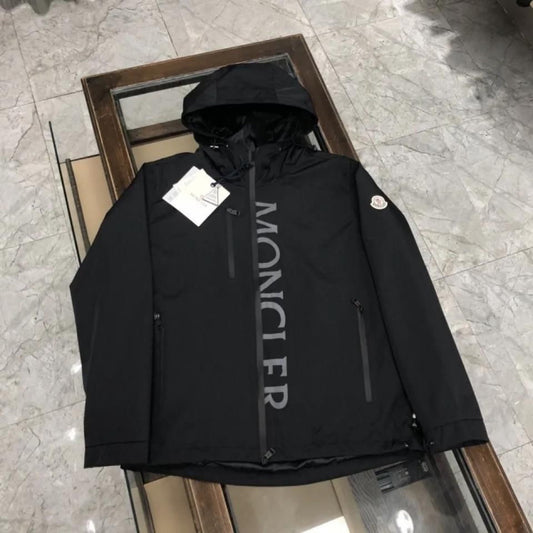 Cortavientos moncler